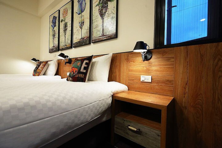 Room 12 of 67