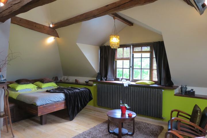 Room 6 of 54