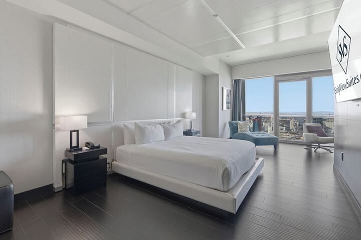 Room 20 of 218