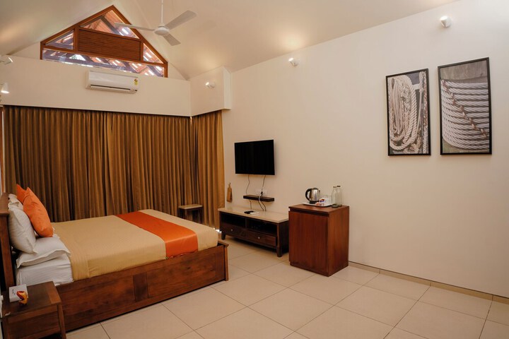 Room 30 of 147