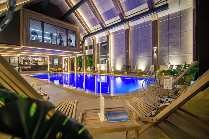 Pool 87 of 139