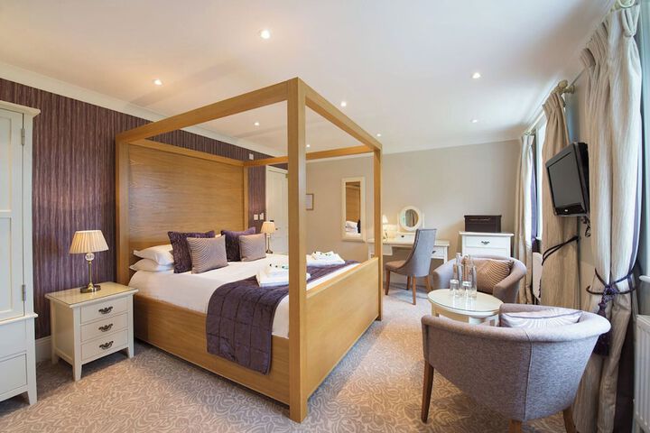 Room 20 of 94