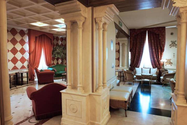 Hotel Lobby