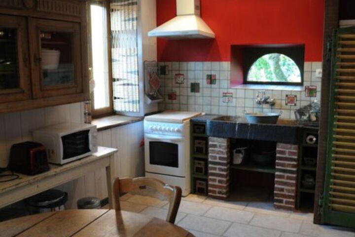 Photo 11