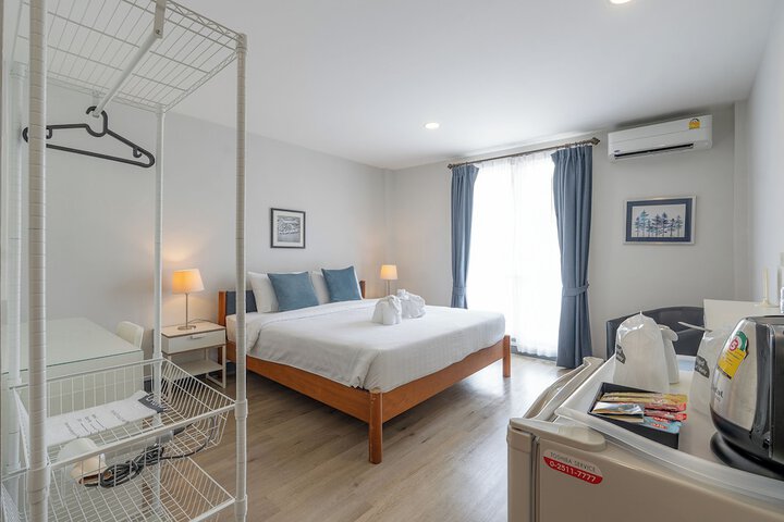 Room 122 of 216