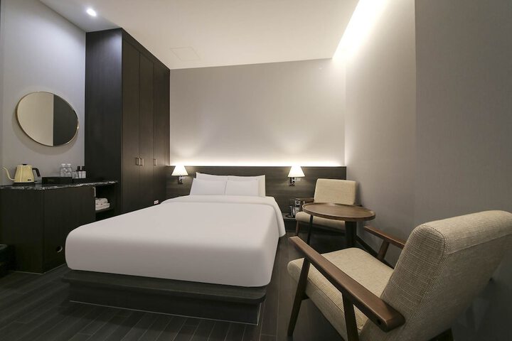 Room 15 of 70