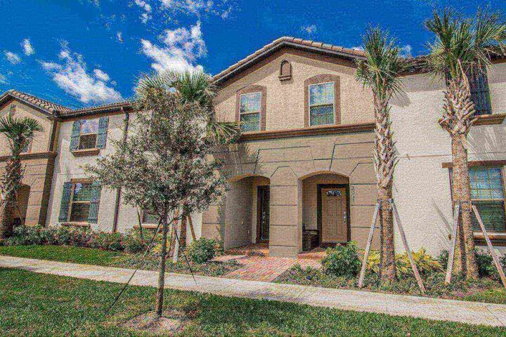 Hotel Exterior 28 of 28