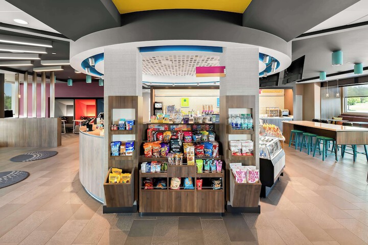 Snack bar