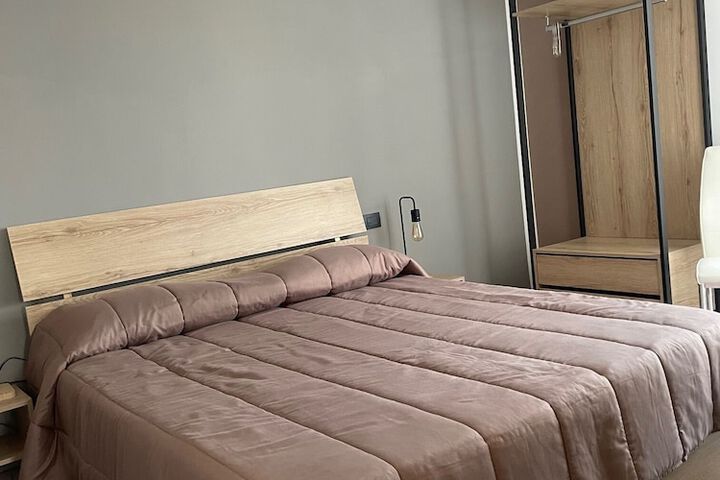 Room 18 of 35