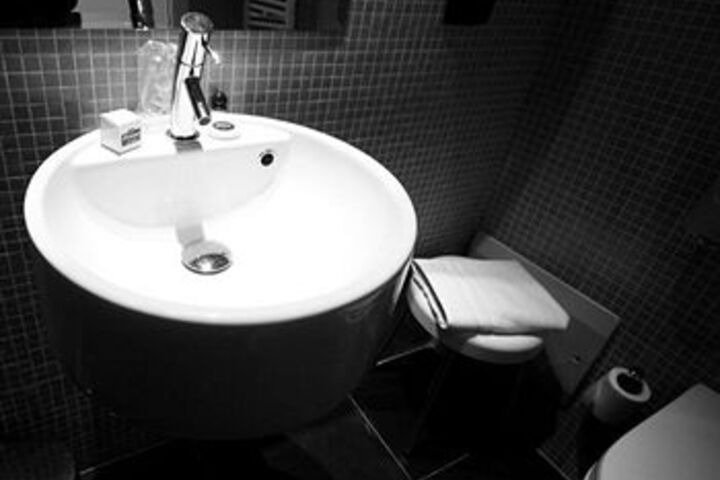 Room 25 of 29