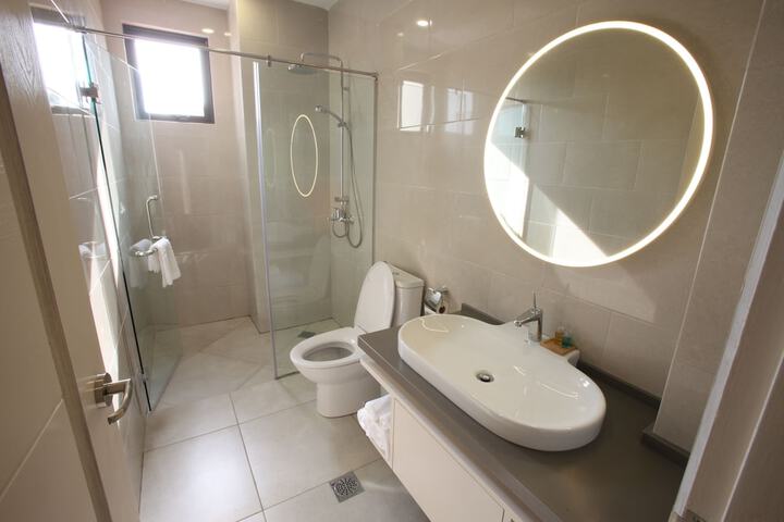 Clean Restrooms