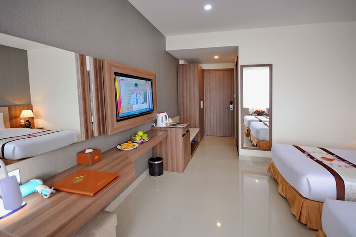 Room 11 of 65