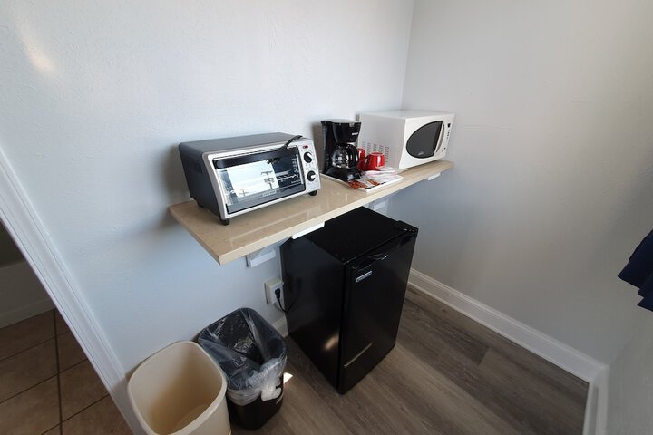 Breakfast/Coffee Service 34 of 56