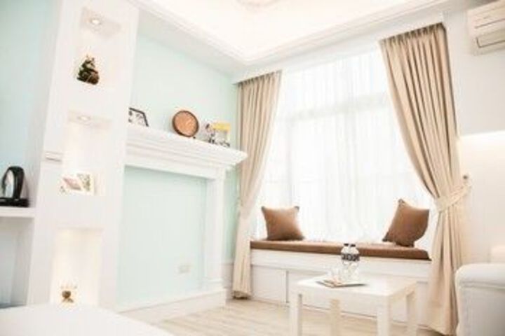 Room 18 of 31