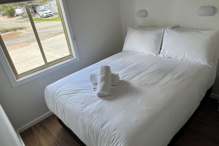 Room 4 of 50