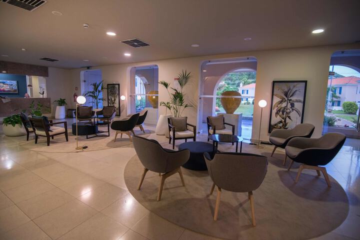 Hotel Interior 101 of 129