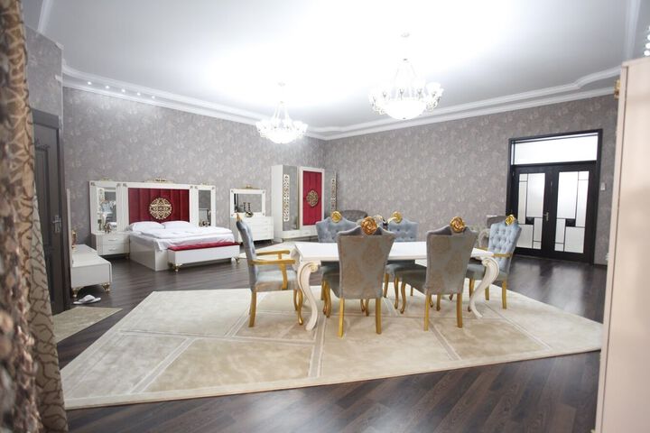 Best Price Castle Hotel
