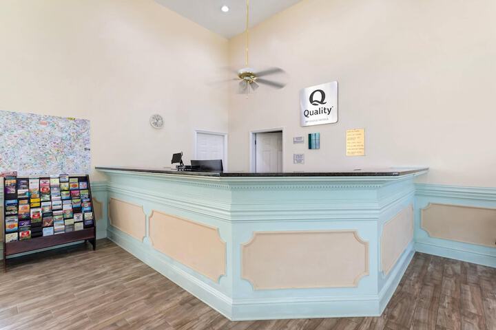 Guest Lobby