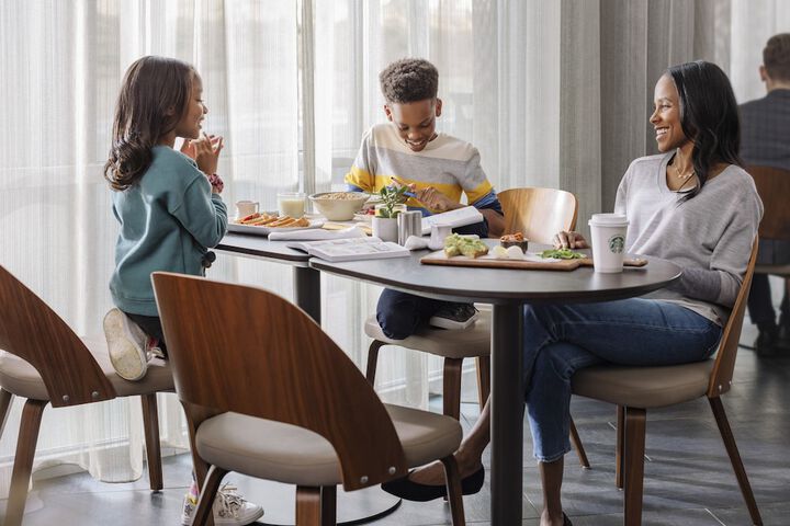 Breakfast area