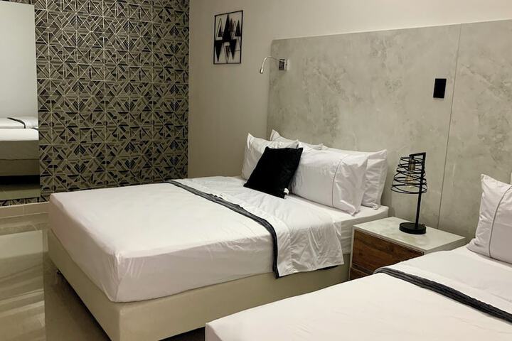 Room 14 of 61