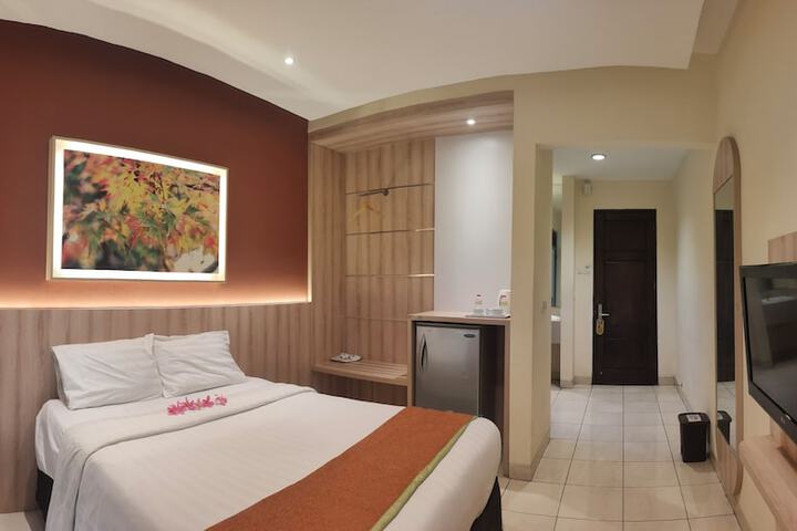 Room 13 of 85
