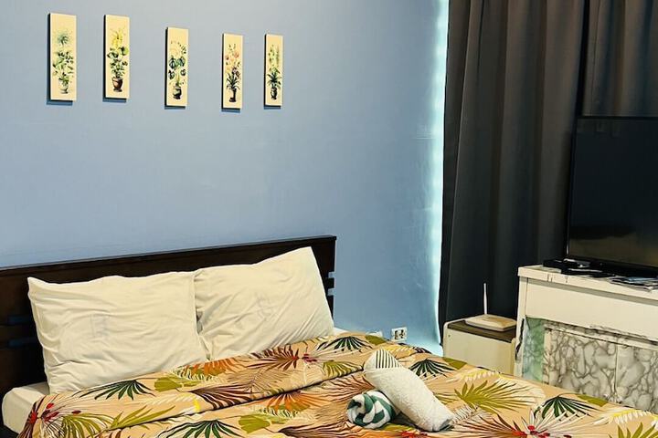 Room 17 of 73