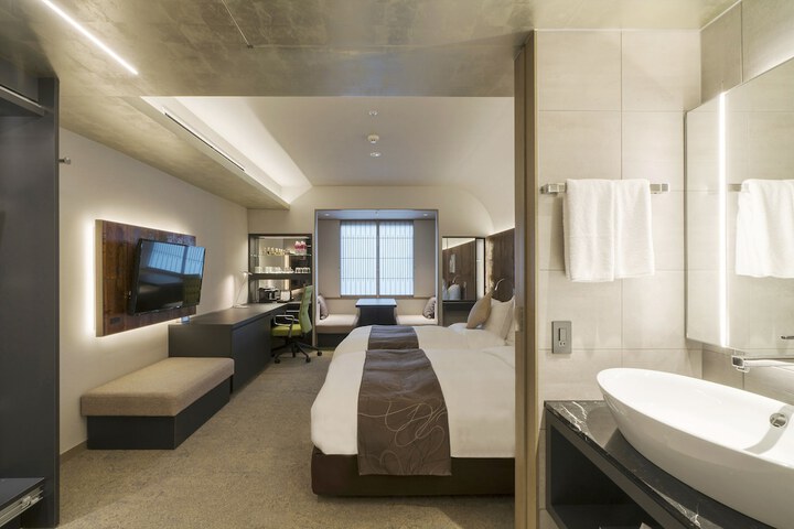 Room 30 of 88