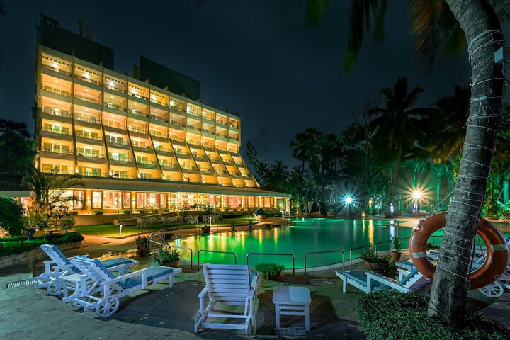 Hotel 113 of 130