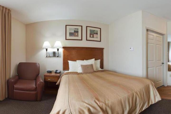 Room 12 of 47