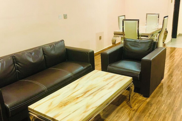 Room 3 of 22
