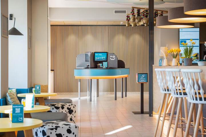 Hotel Lobby