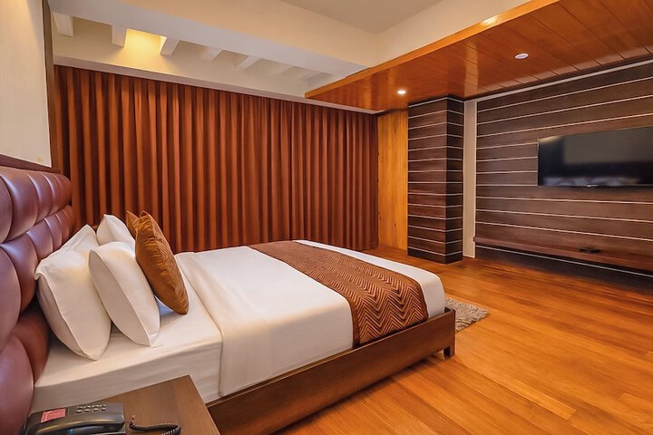 Room 34 of 75
