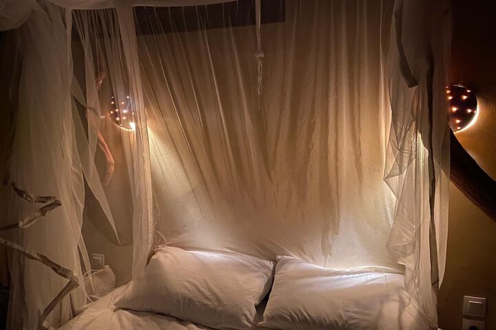 Room 41 of 120