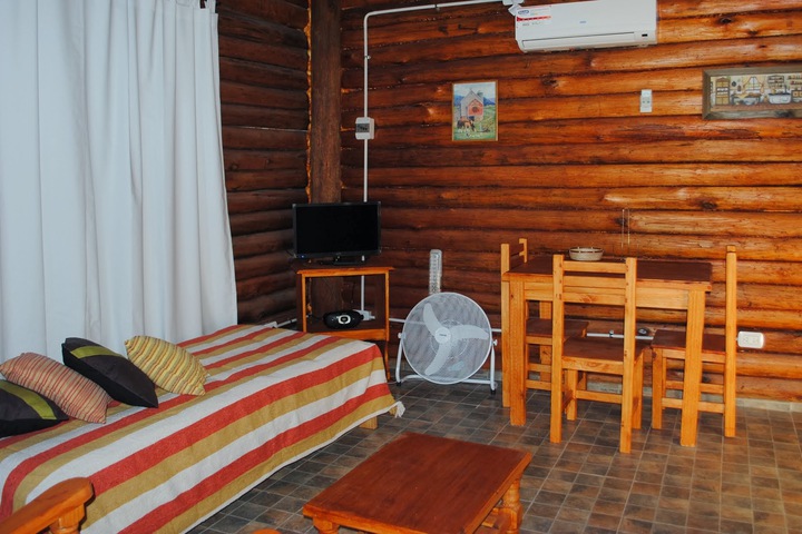 Room 16 of 27
