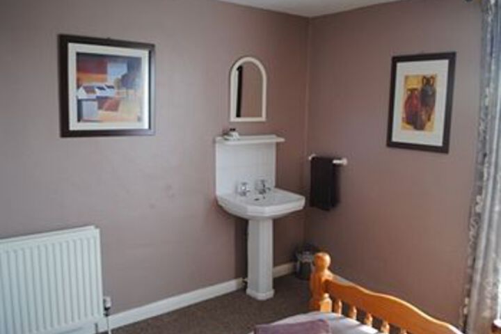 Room 15 of 16