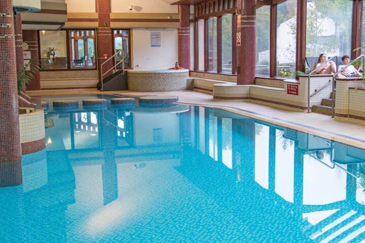 Pool 75 of 128