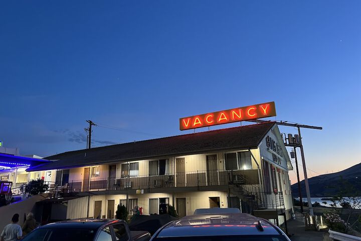 Property Grounds 24 of 31