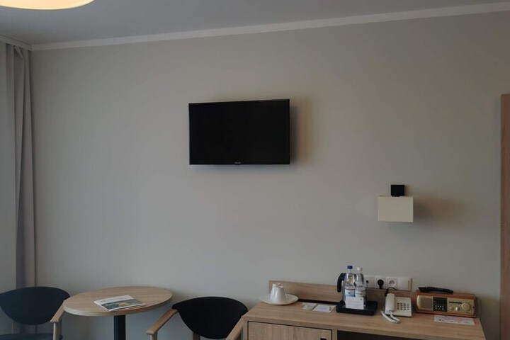 Room 20 of 76