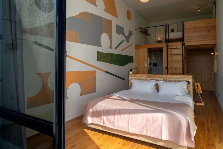 Room 42 of 74