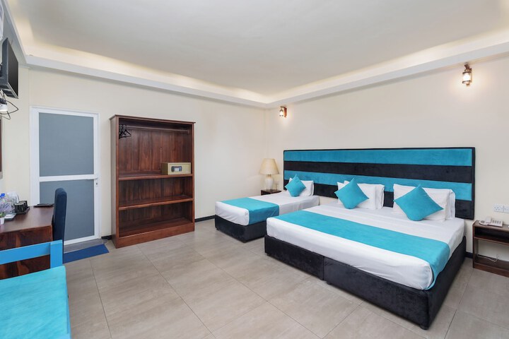 Room 10 of 71