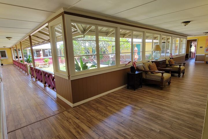 Ballroom/Hall 14 of 31