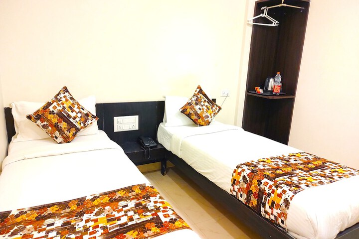 Room 43 of 66