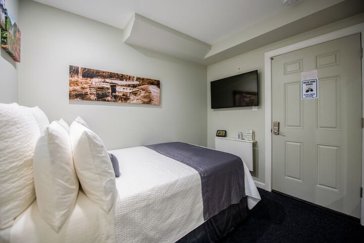 Room 43 of 109