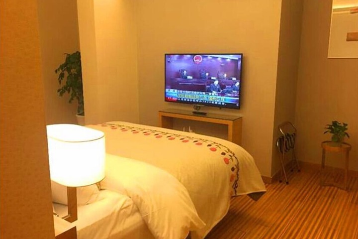 Room 11 of 45
