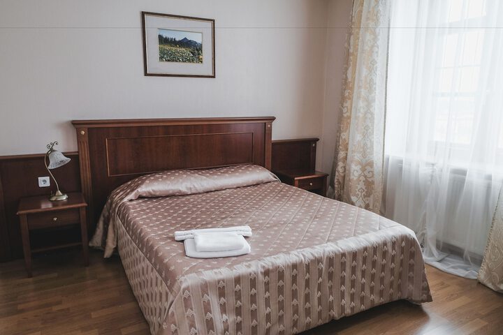 Room 8 of 56