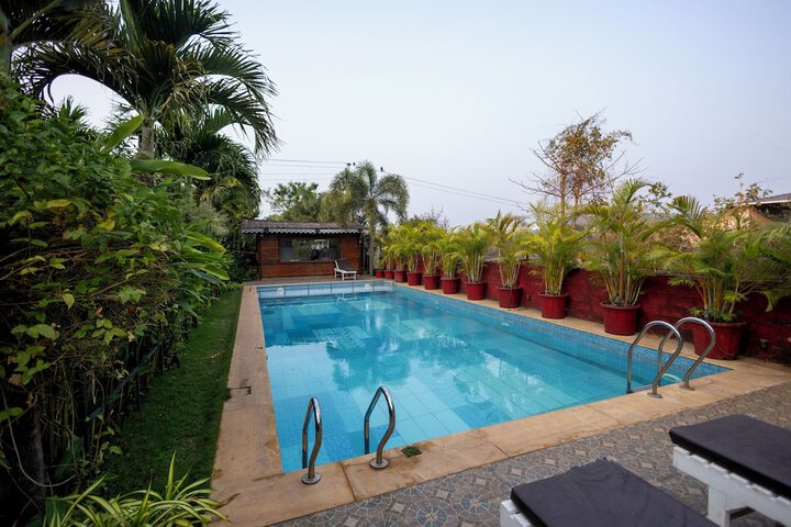Pool 59 of 117