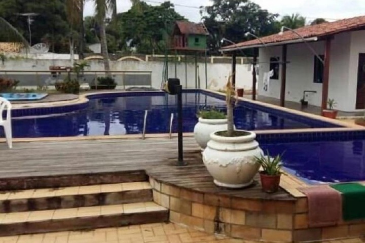 Pool 7 of 12