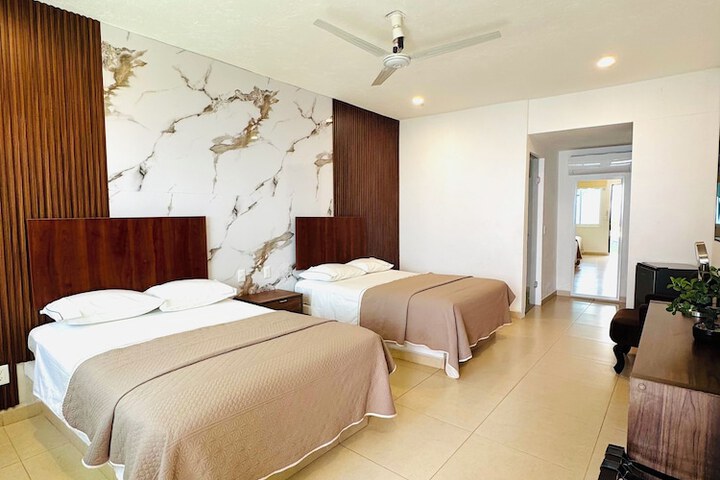 Room 20 of 54