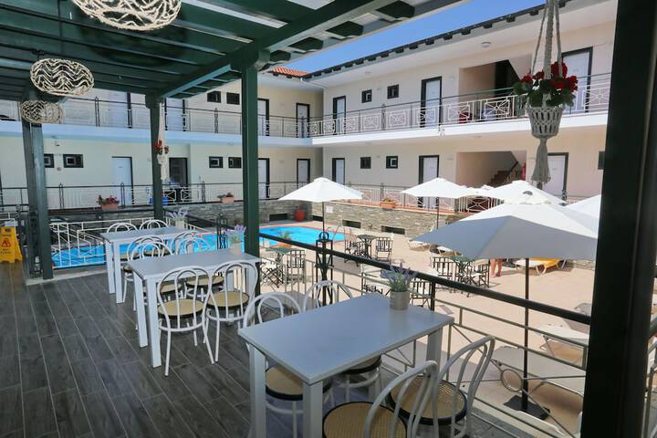 Hotel 39 of 44