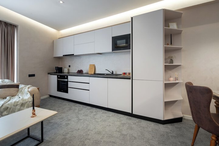 Room 421 of 552